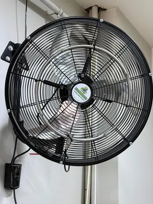 Duvar Tipi Buharlı Vantilatör On Görünüm görseli